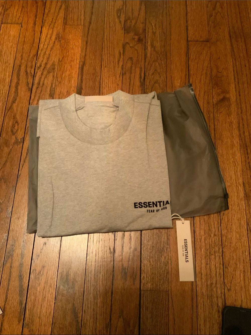 Essentials, fear of God T-shirt, dark oatmeal size large